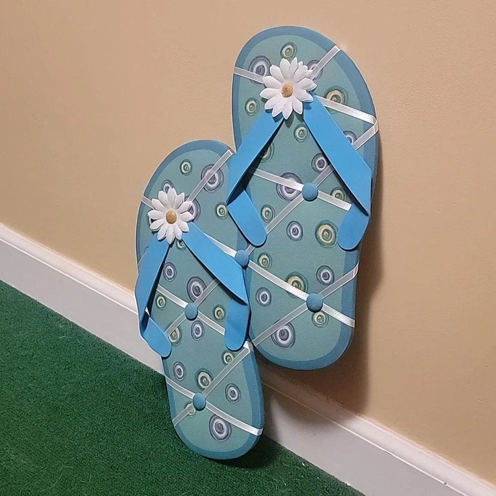 Flip Flops Beach theme bulletin board wall Decor - Picture 1 of 1